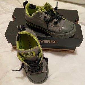 Infant Converse Sz 8 Gray/Black